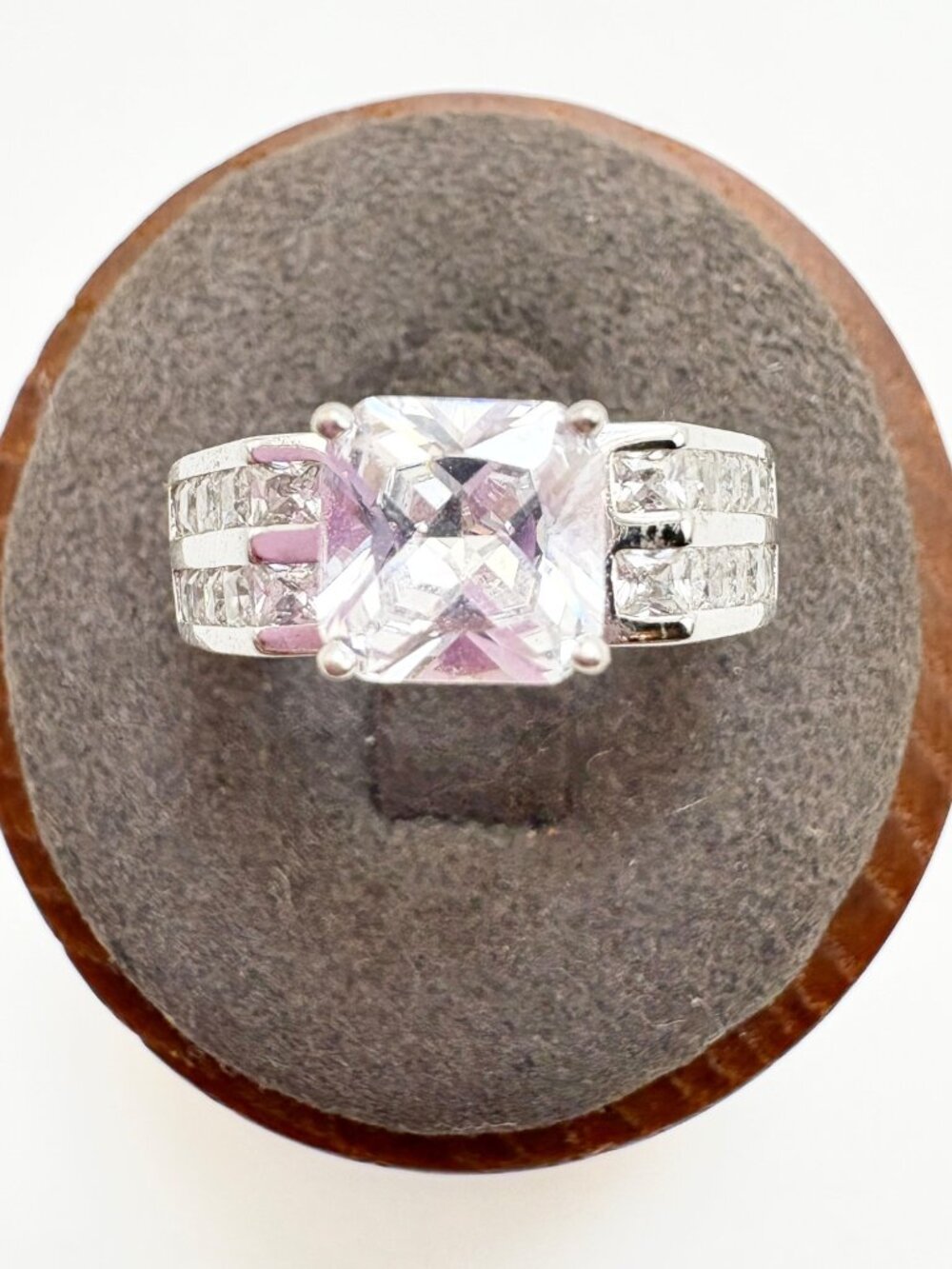 Cubic Zirconia Prong Set Scroll Band Ring VTG Sterling Silver 925 Size 7